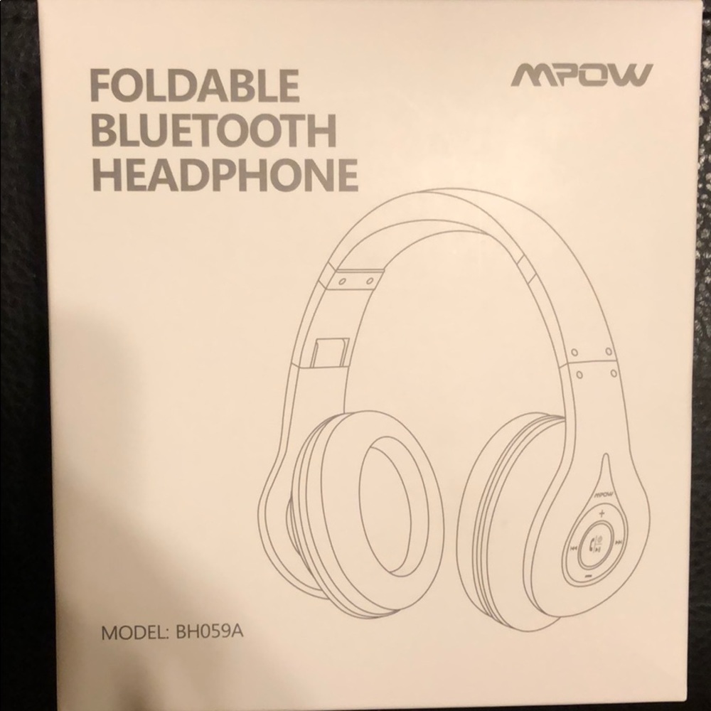 Foldable Bluetooth Headphones-brand new with box
